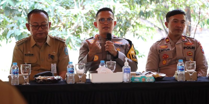 Jum’at Curhat di Sukorejo Kapolres Ponorogo Minta Perguruan Silat Turut Jaga Kondusifitas