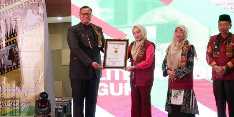 Pemkab Sidoarjo Pecahkan Rekor MURI Literasi Digital
