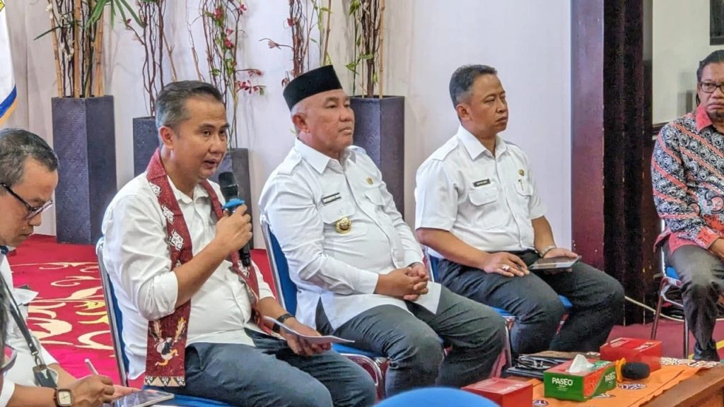 Pj Gubernur Jabar Sambangi Pemkot Depok Jalin Silaturahmi