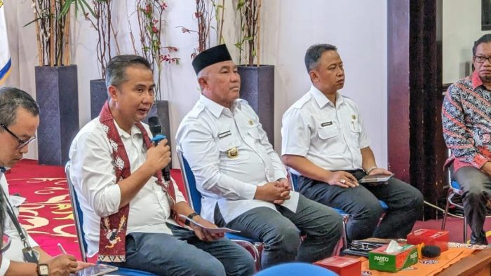 Pj Gubernur Jabar Sambangi Pemkot Depok Jalin Silaturahmi