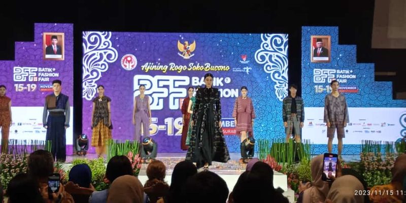 Pameran Batik dan Fashion Akhir Tahun