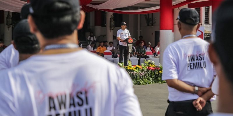 Bawaslu Deklarasi Pemilu Damai 2024 Wali Kota Eri Ajak Jaga Kondusifitas Surabaya