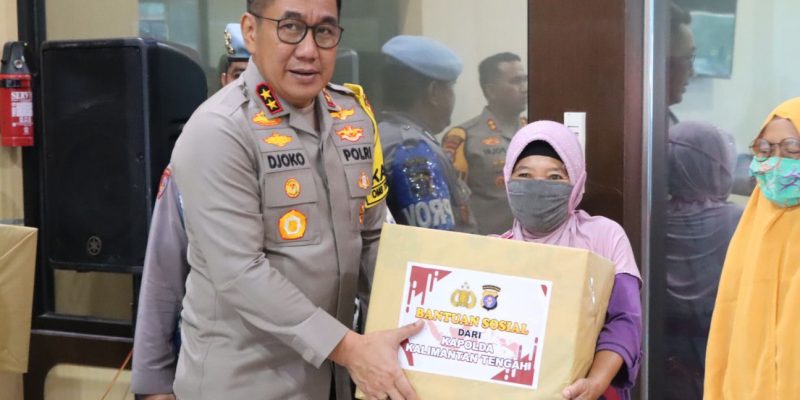 Kunker ke Polres Seruyan Kapolda Kalteng Bagikan Bantuan Sosial