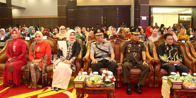 Wakapolda Hadiri Acara Peringatan Hari Ibu Ke – 95 Bersama Wagub