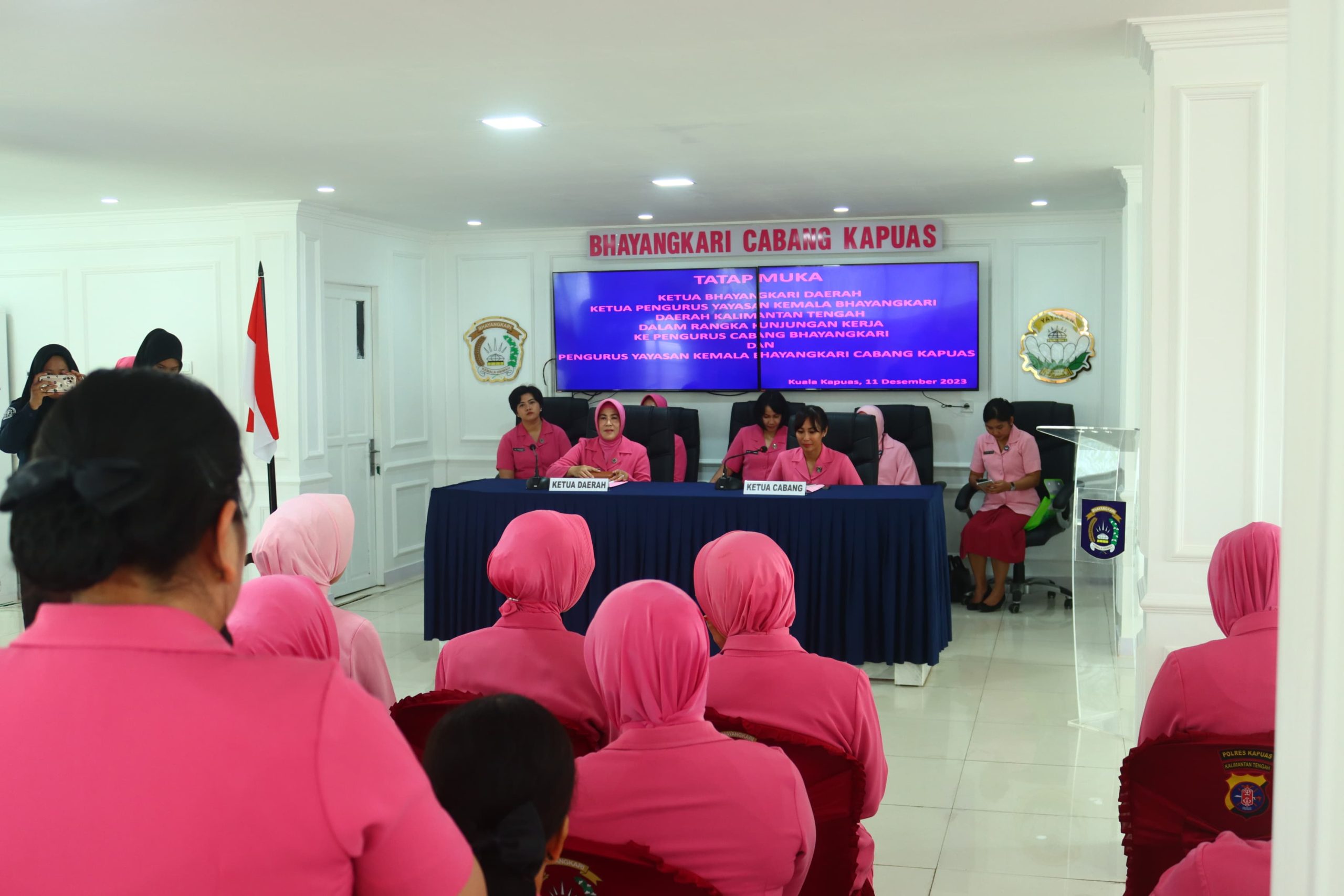 Ketua Bhayangkari Daerah Kalteng Tatap Muka Dengan Bhayangkari Kapuas