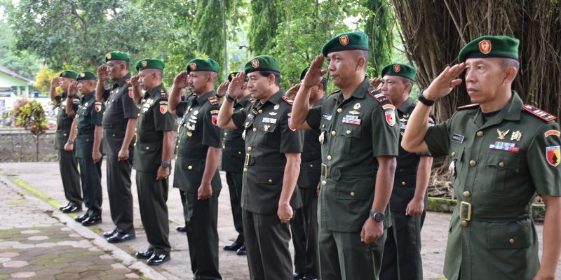 Peringati Hari Juang TNI AD Ke-78, Kodim 0822 Bondowoso Gelar Ziarah di TMP