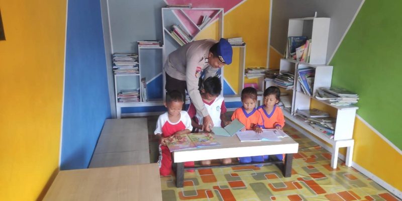 Mako Perwakilan Pegatan Masih Rutin Dikunjungi anak-anak Pesisir Desa Pegatan