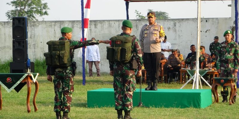 Kapolres Pekalongan Pimpin Upacara Serah Terima Peleton Beranting Yudha Wastu Pramuka Jaya 2023