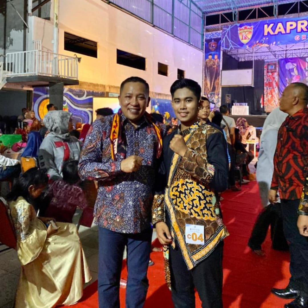 Abdul Rahman Walid Dari Sampang Raih Juara Harapan 3 Lomba Glamor Of Batik Madura 2023