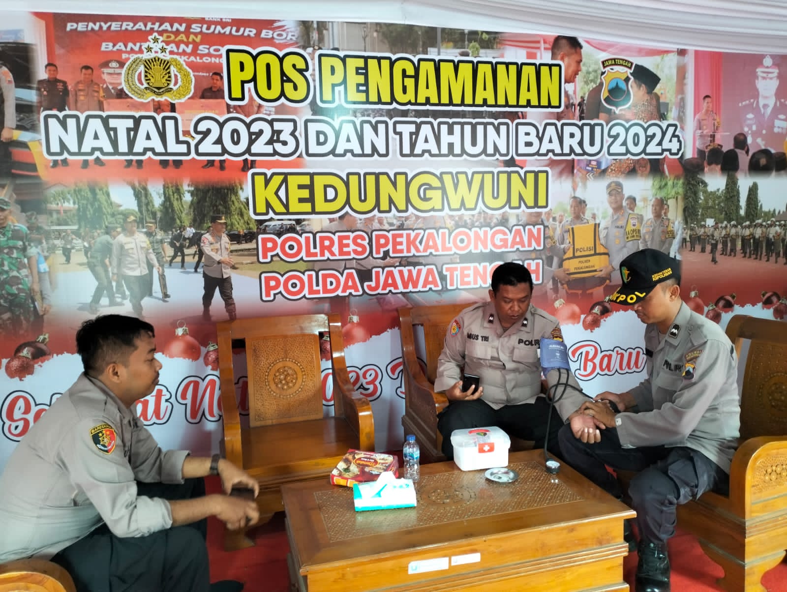 Sub Satgas Dokkes Polres Pekalongan Berikan Dukungan Kesehatan Kepada Anggota Pengamanan Operasi Lilin Candi 2023