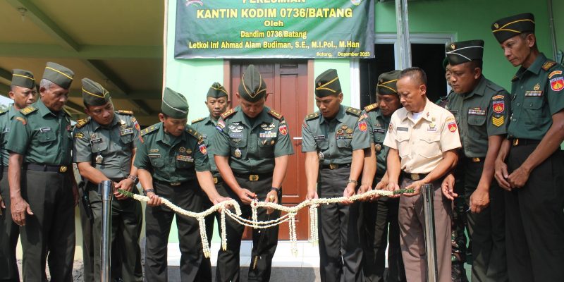 Dandim 0736/Batang Resmikan Kantin Sehat Kodim