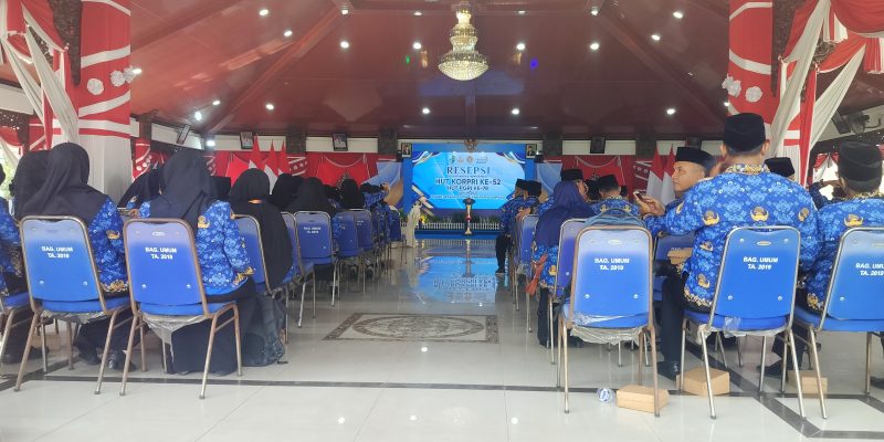 Pemkab Sampang Gelar Resepsi HUT Korpri Ke-52 Dan HUT PGRI Ke-78