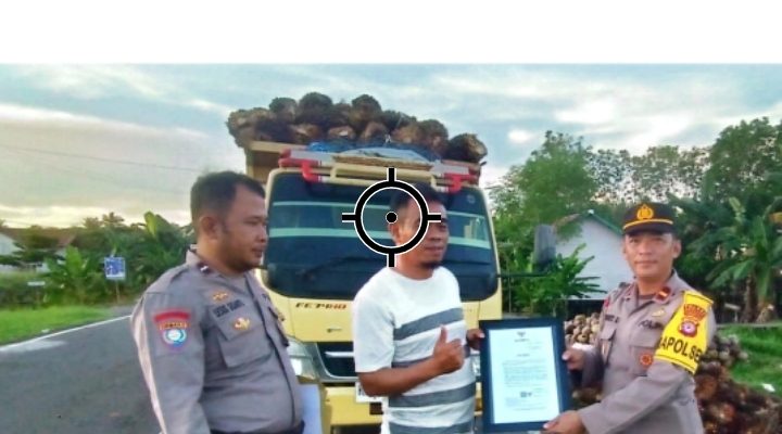 Polda Kalteng Gencarkan Patroli Dan Imbau Pemilik Usaha Penampungan Kelapa Sawit