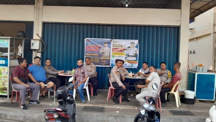 Program Qwick Wins Polsek Sagulung Gelar Jum’at Curhat Bersama Warga Sulung Dikedai Kopi SP Plaza