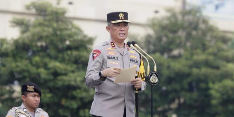 Beri Penghargaan Kepada 40 Personel Berprestasi, Berikut Arahan Kapolda Jatim Jelang Pemilu dan Nataru 2024