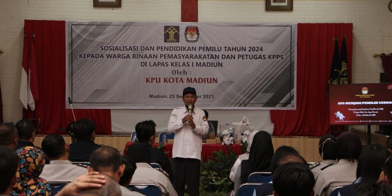 Sinergitas Polres Madiun Kota Bersama Lapas Kelas I Madiun Sosialisasikan Pemilu Damai 2024
