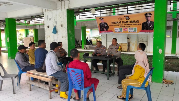 Wujudkan Wadah Masyarakat, Polsek Sekupang Gelar Jum’at Curhat di Rusun Pemko Sei Harapan-Batam