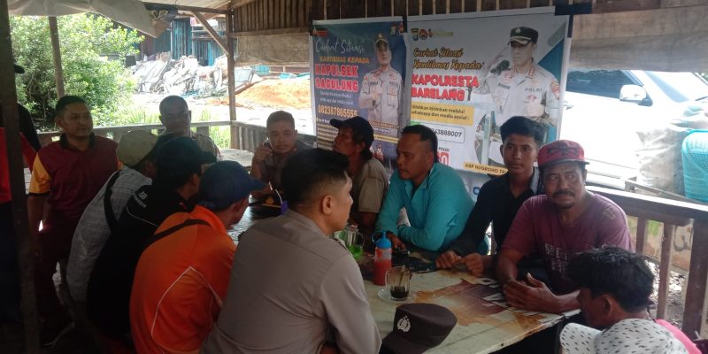 Jum’at Curhat, Kapolsek Sagulung: Kita akan Memerintahkan Seluruh Jajaran Berkoordinasi dengan Perangkat RT/RW