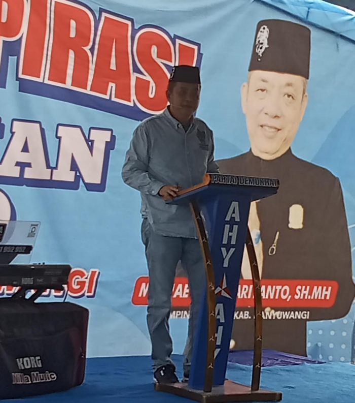 Michael Edy Hariyanto SH, MH Pimpinan DPRD Fraksi Partai Demokrat, “Pendidikan Politik Mampu Hapus Tradisi Memilih Wakil Rakyat Karena Pemberian”