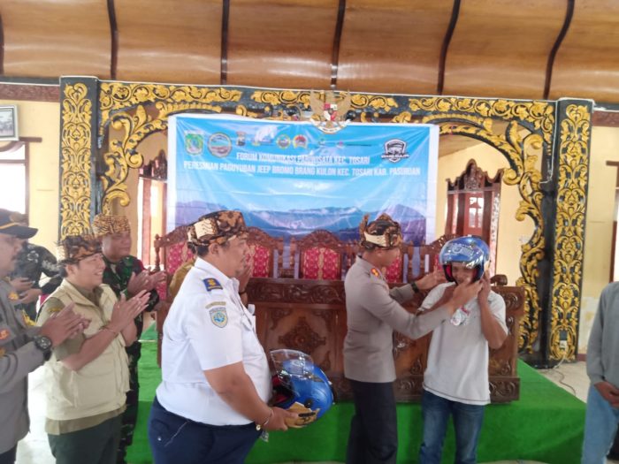 Pastikan Wisatawan Aman Kapolres Pasuruan Monitoring Forum Komunikasi Pariwisata Dan Paguyuban Jeep Bromo