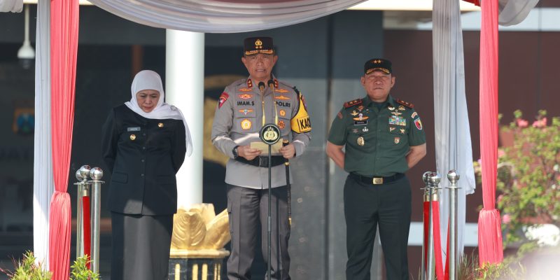 Kapolda Jatim Pimpin Apel Gelar Pasukan Operasi Lilin Semeru 2023