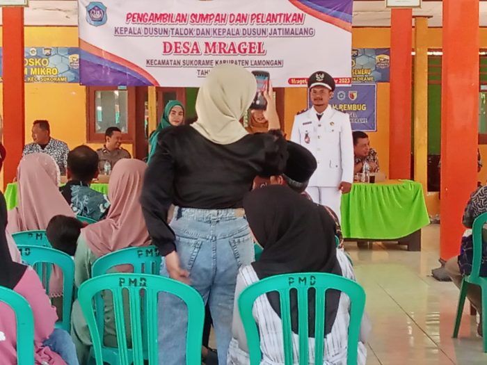 Kepala Desa Mragel Joko Purnomo Hari Ini Melantik Dua Perangkat Sekaligus Kasun talok Dan Jatimalang
