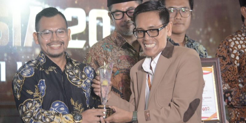 Ketut Abid Halimi Raih Penghargaan Motivator Terbaik Di Indonesia Versi Times Indonesia