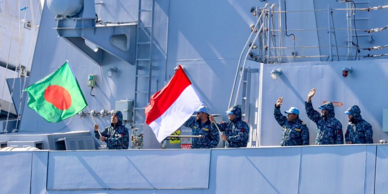 Bukti Eksistensi Dan Kontribusi KRI Fko-368 Di Mata Dunia, Seluruh Unsur Kapal Mtf-Unifil Kibarkan Sang Merah Putih