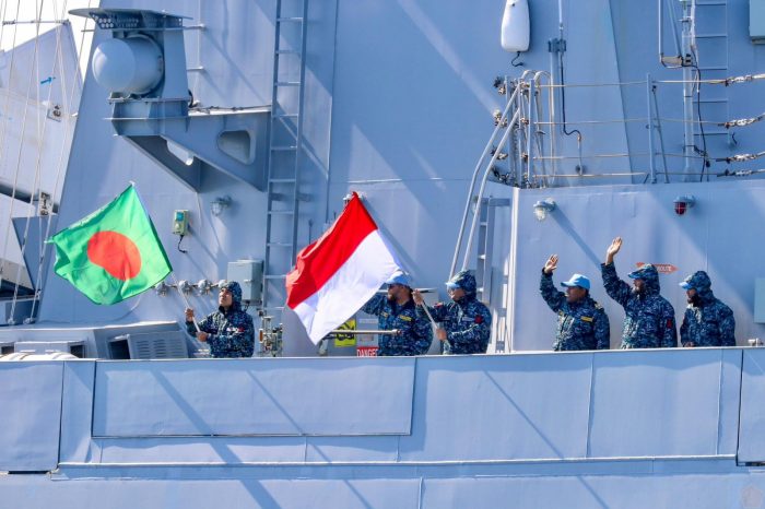 Bukti Eksistensi Dan Kontribusi KRI Fko-368 Di Mata Dunia, Seluruh Unsur Kapal Mtf-Unifil Kibarkan Sang Merah Putih