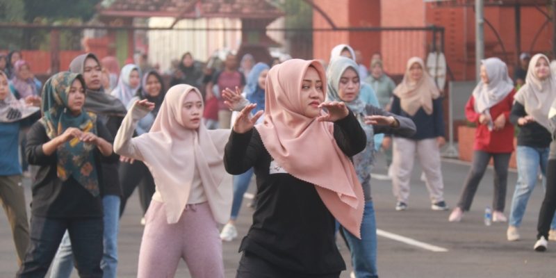 Jaga Kebugaran Tubuh, Pemkab Mojokerto Gelar Senam Bersama