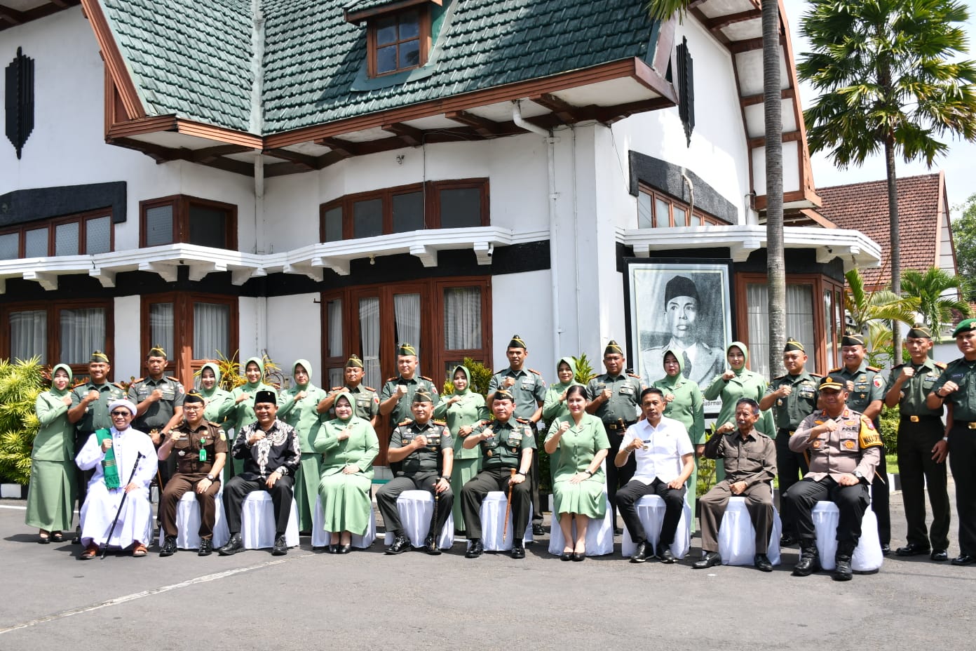 Dandim 0822 Bondowoso Sambut Kunker Pangdam V Brawijaya beserta Rombongan ke Makorem 083/Baladhika Jaya