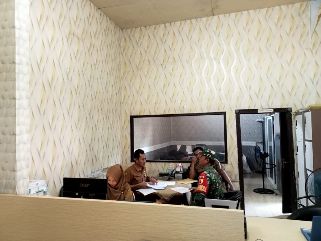 Tingkatkan Sinergitas Babinsa Koramil Tapen Komsos Dengan Perangkat Desa