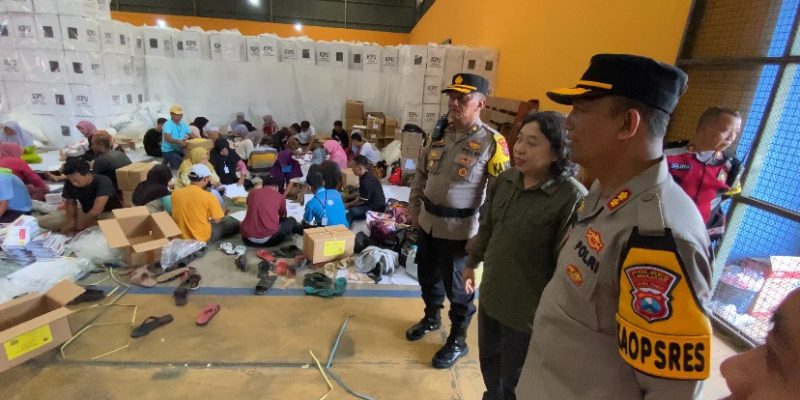 Kapolres Lumajang Tinjau Gudang Logistik KPU, Pastikan Keamanan Pemilu 2024