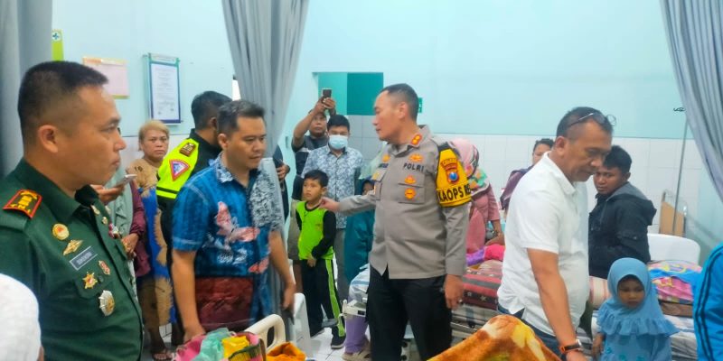 Respon cepat Dandim 0822 Bondowoso Pada Korban Bencana Angin Puting Beliung di Desa Walidono Kecamatan Prajekan
