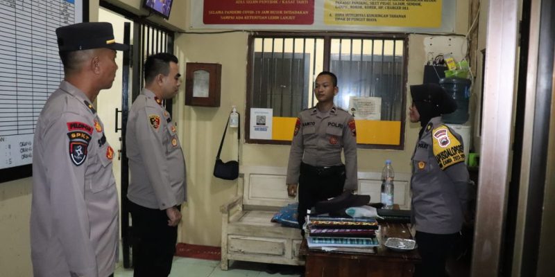 Wakapolres Pekalongan Sidak Petugas Jaga Tahanan
