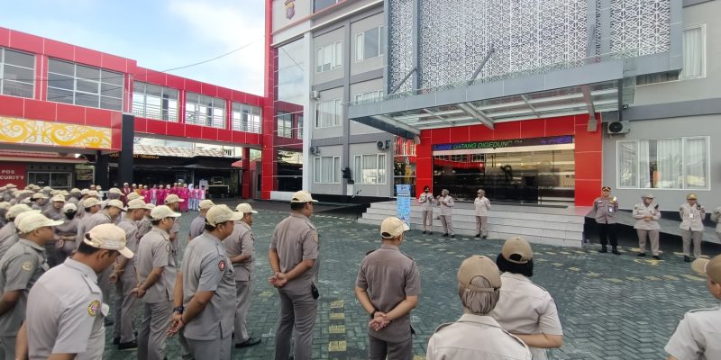 Polda Kalteng Kirim Tim Kesmob Rumkit Bhayangkara Ke 3 Kabupaten