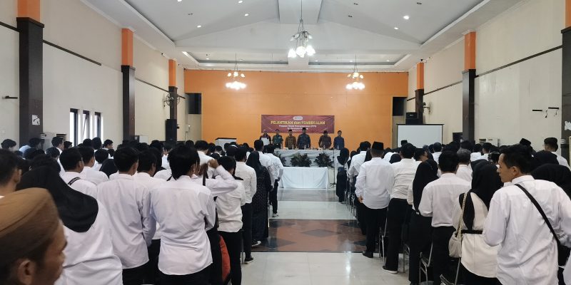 Bawaslu Sampang Gelar Pelantikan Dan Pembekalan PTPS Se-Kecamatan Sampang
