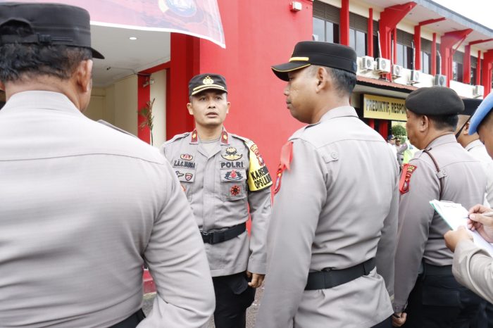 Jelang Tahun Baru 2024, Kabag Ops Polresta Barelang Pimpin Apel Kesiapan Pengamanan