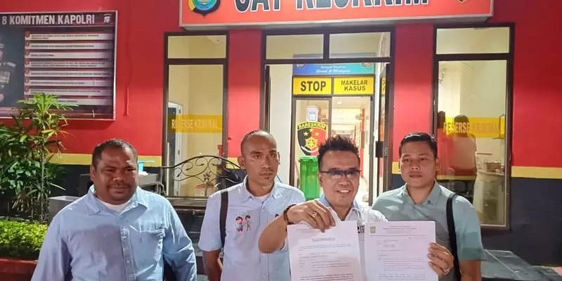 Gegara Spanduk Capres 02 Dicopot, Ketua Tim Hukum TKD Prabowo-Gibran Kepri Musrin Geram dan Datangi Mapolresta Barelang