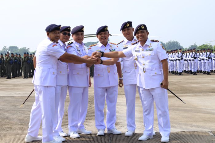 Komandan Wing Udara 2 3 Dan Danlanudal Biak Puspenerbal Berganti