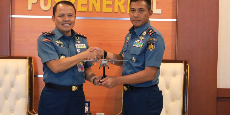 Pererat Kerjasama Komandan Puspenerbal Terima Kunjungan Kerja Danpuskopaska