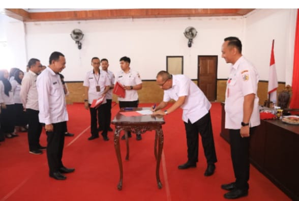 Seluruh Pimpinan OPD Tanda Tangani Pakta Integritas, Dipimpin Walikota Kotamobagu