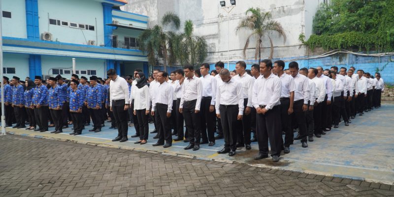 130 Tenaga Kontrak Perumda Delta Tirta Sidoarjo Terima SK Karyawan Tetap