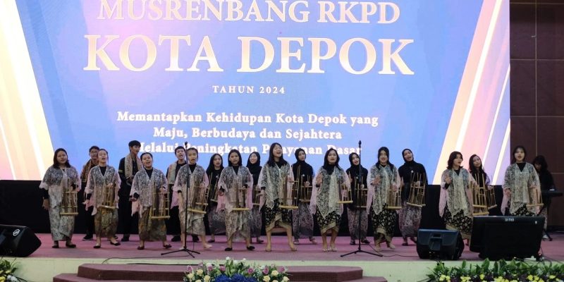 Walikota Depok Dr. KH Mohammad Idris MA Kota Depok Membuka Musyarembang Kota Depok