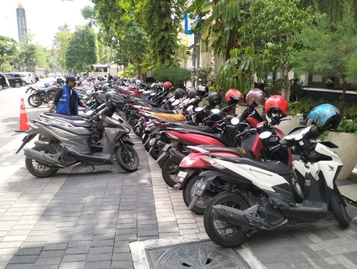 Solusi Wali Kota Eri untuk Dishub Surabaya Cegah Kebocoran Retribusi Parkir