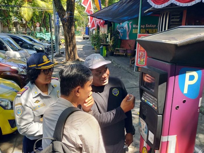 Cegah Kebocoran Dishub Surabaya Optimalkan Pembayaran Parkir Via Qris Dan Voucher