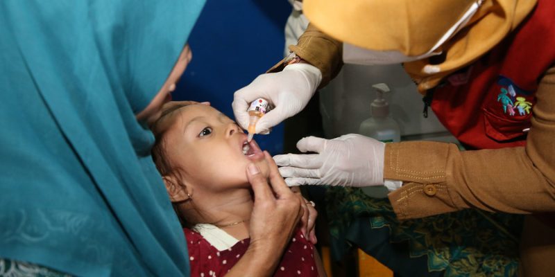 Imunisasi Polio di Surabaya Dimulai, Dinkes Optimis Tuntas Sehari