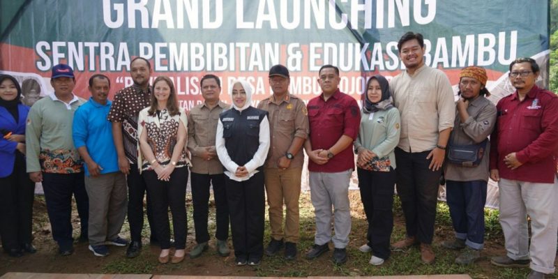 Grand Launching Area Sentra Pembibitan Bambu Dan Edukasi Bambu, Bupati Ikfina Harap Dapat Tingkatkan Ekonomi Dan Pusat Edukasi