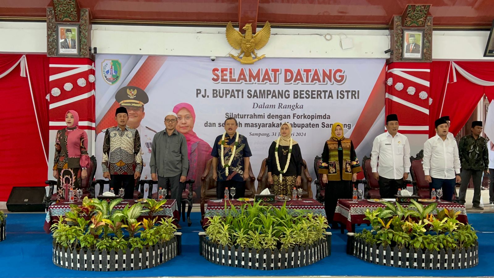 PJ Bupati Sampang Rudi Arifiyanto Tiba Di Pendopo Trunojoyo Sampang