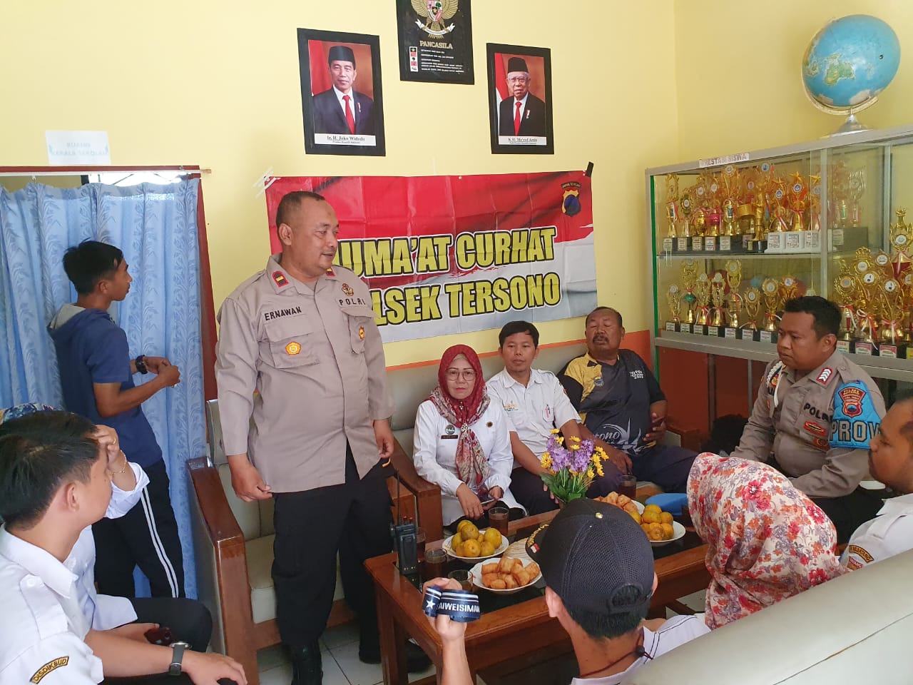 Wakapolsek Tersono dan Jajaran Turun Langsung Dengarkan Curhat Warga